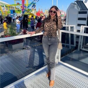 Leopard print Express blouse